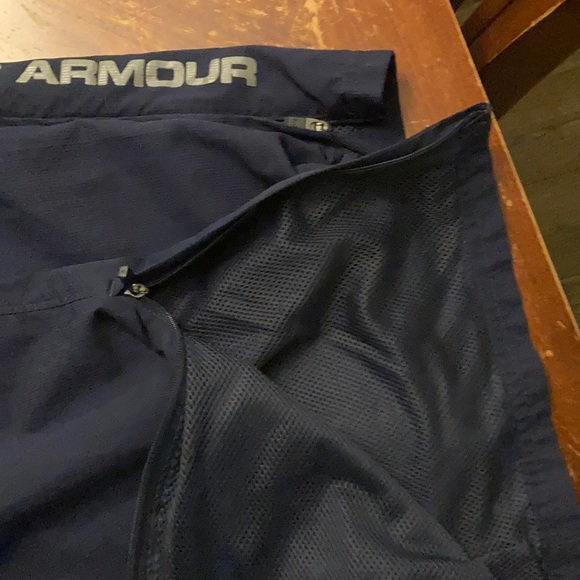 Under Armour athletic pants - Picture 3 of 5